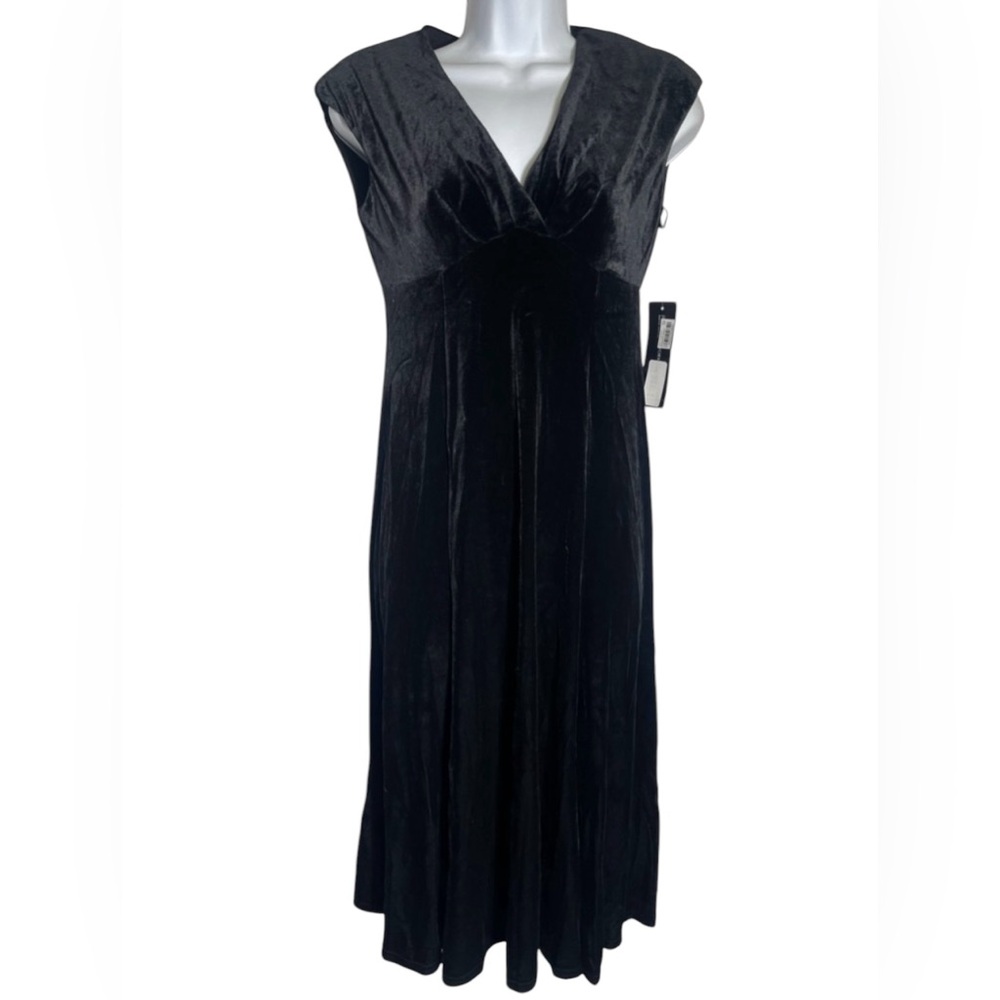 NWT Jones New York dress size 6 petite stunning black velvet dress PERFECT‎ 🖤